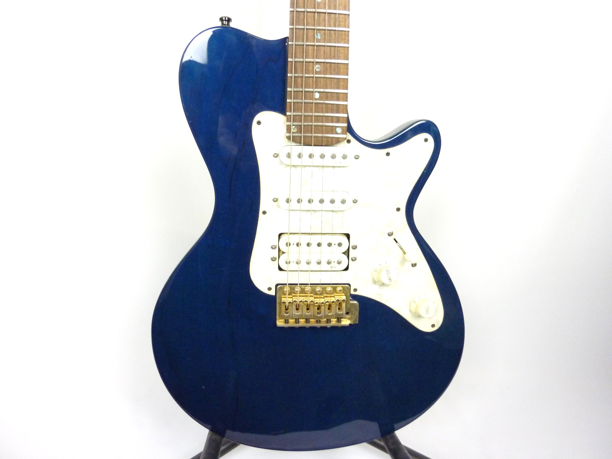 Godin SD-24 Electric Guitar Blue (2001) – Solsound Limited